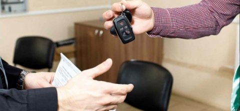 donar coche familiar